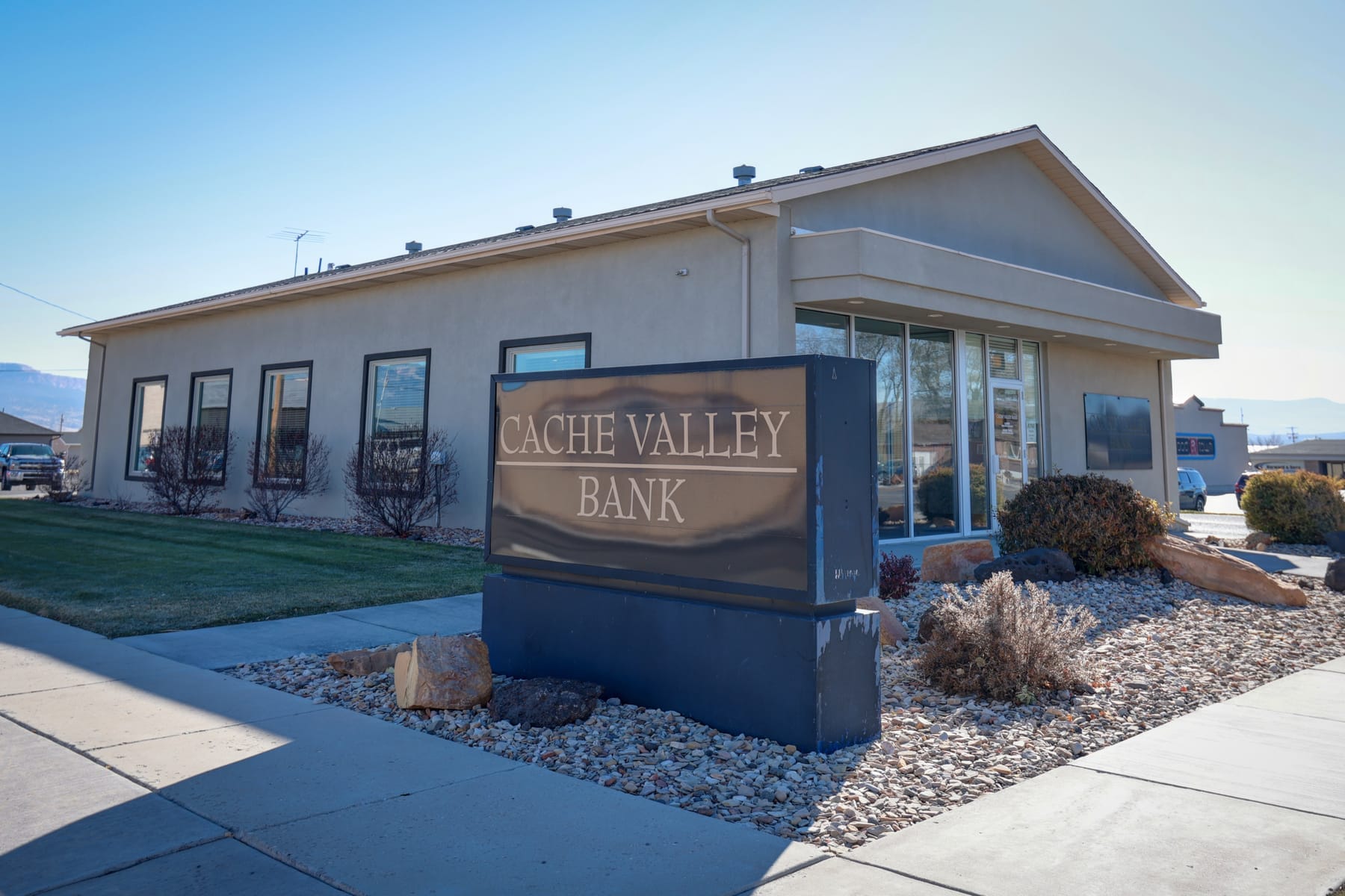 Cache Valley Bank Loa branch in Loa, UT